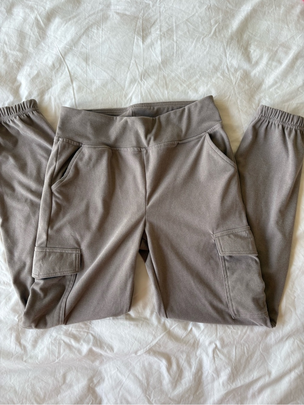 Super cute and soft NWOT a new day Taupe Utility Jogger Pants tan soft material